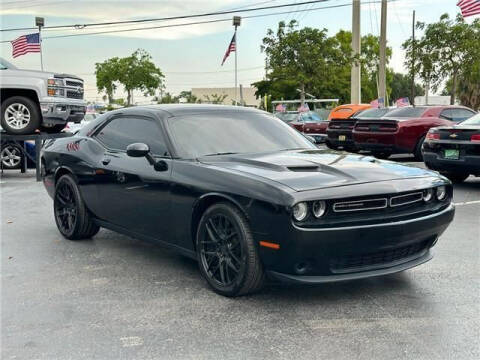 2016 Dodge Challenger SXT