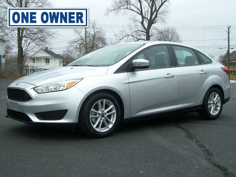 2017 Ford Focus for sale at SANTI QUALITY CARS in Agawam MA