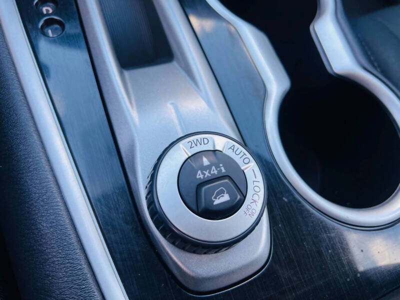 2017 Nissan Pathfinder