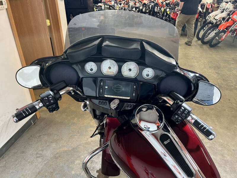 2014 Harley-Davidson Street Glide Special FLHXS