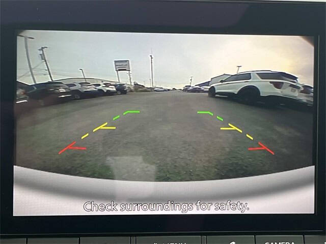 2023 Nissan Pathfinder SV