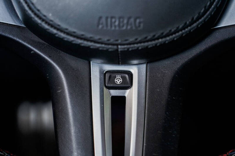 2022 BMW M8 Competition