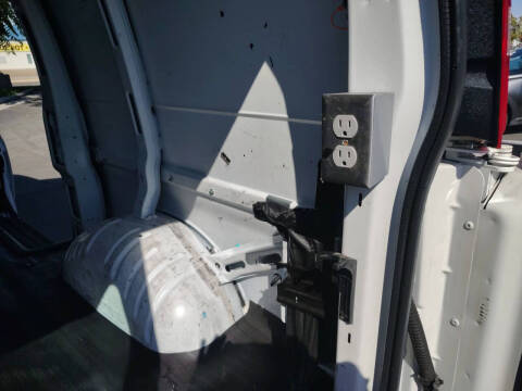 2020 Chevrolet Express 2500