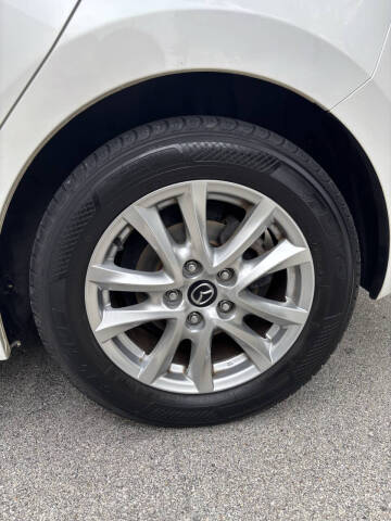 2016 Mazda MAZDA3 i Sport