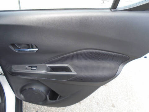 2021 Nissan Kicks SV