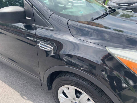 2014 Ford Escape S