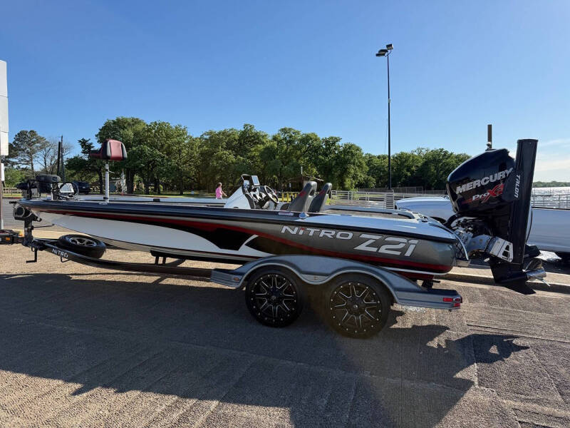2016 Nitro Z21