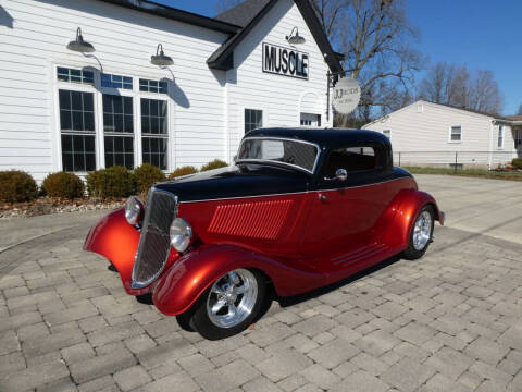 1933 Ford Custom Deluxe