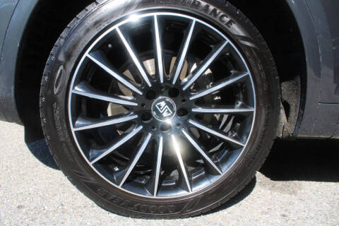 2018 Audi Q5 2.0T quattro Premium Plus