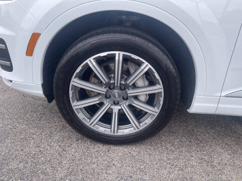 2018 Audi Q7 2.0T quattro Premium Plus