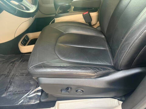 2019 Chrysler Pacifica Touring L Plus
