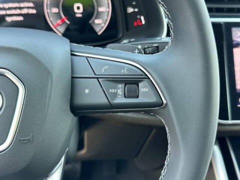 2025 Audi Q7 quattro Premium Plus 45 TFSI