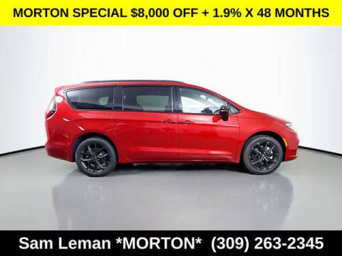 2026 Chrysler Pacifica Select