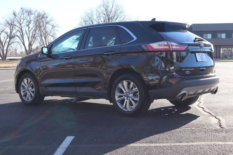 2022 Ford Edge Titanium
