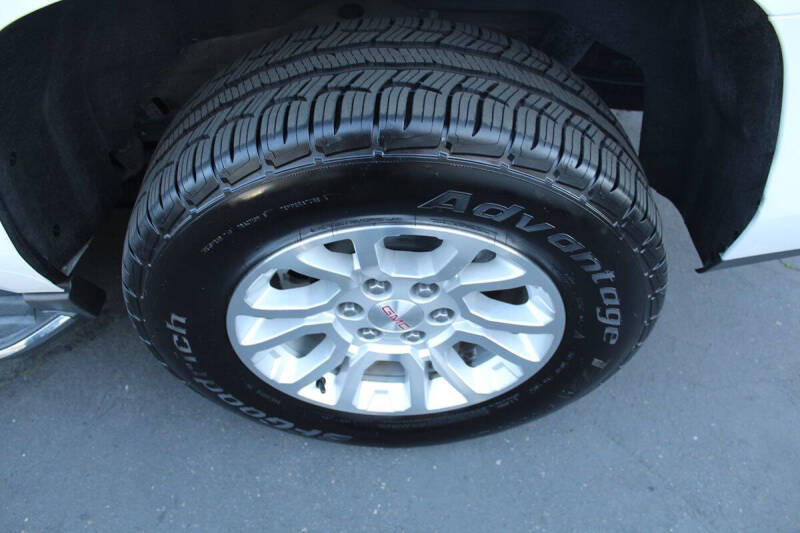 2016 GMC Yukon SLE