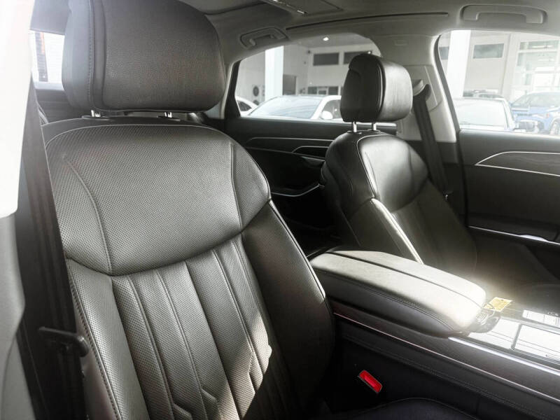 2022 Audi A8 L quattro 55 TFSI