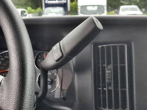 2025 GMC Savana 2500