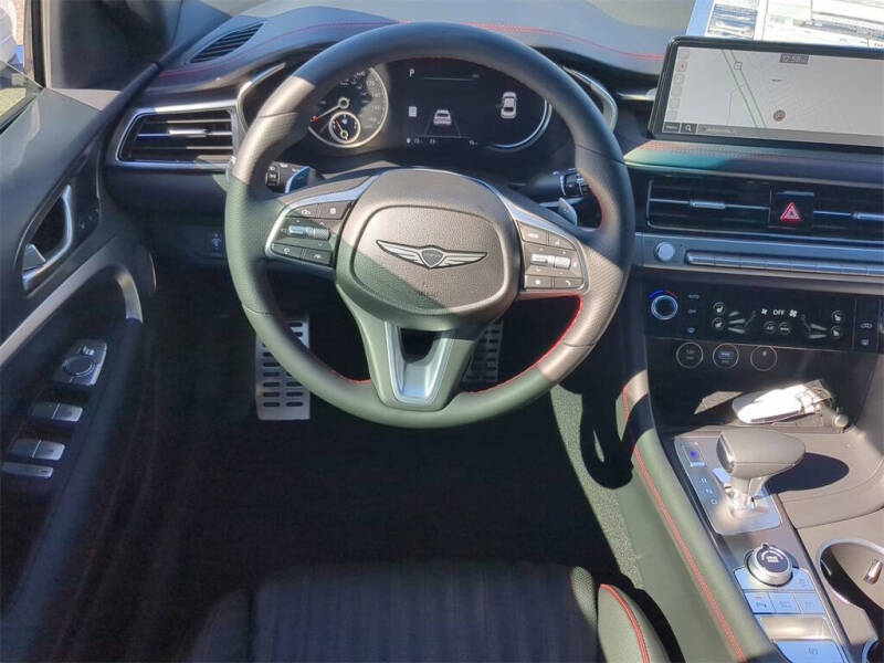 2025 Genesis G70