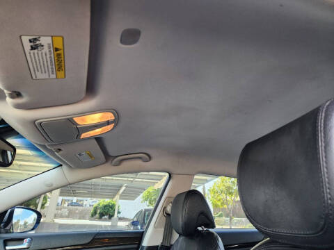 2014 Kia Cadenza Premium