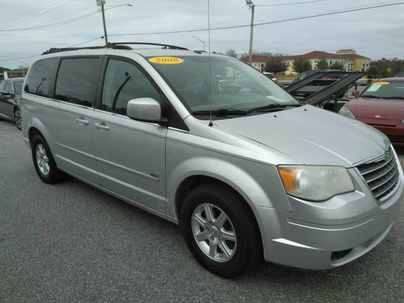 2008 Chrysler Town and Country for sale at Kelly & Kelly Supermarket of Cars in Fayetteville NC