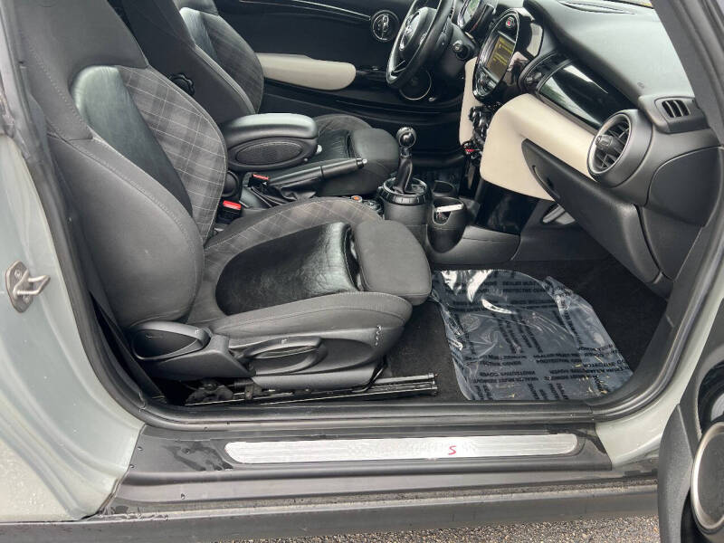 2015 MINI Hardtop 2 Door Cooper S