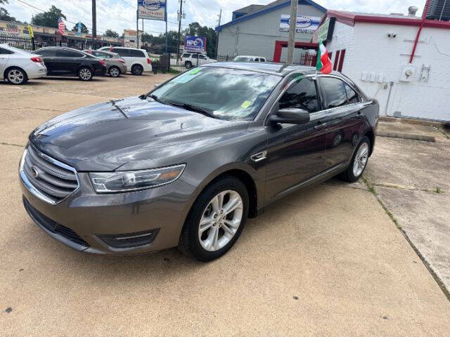 2018 Ford Taurus SEL