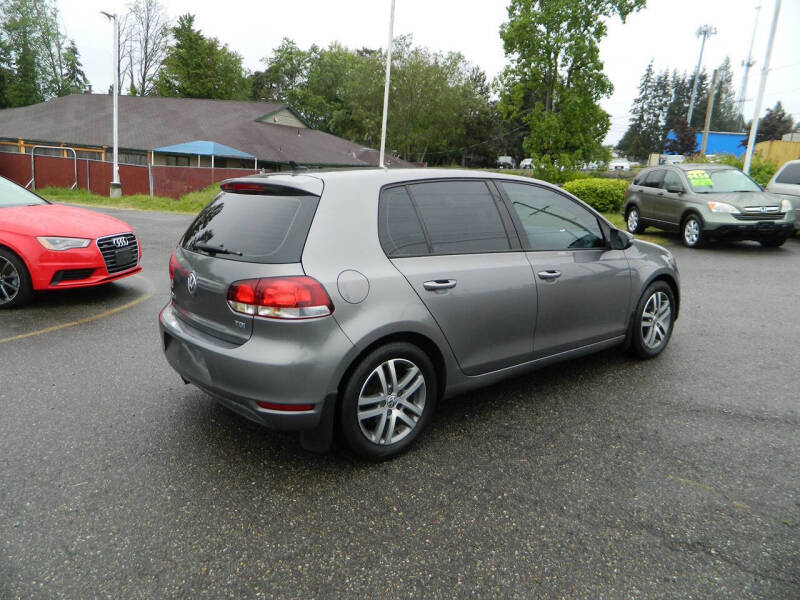 2011 Volkswagen Golf TDI