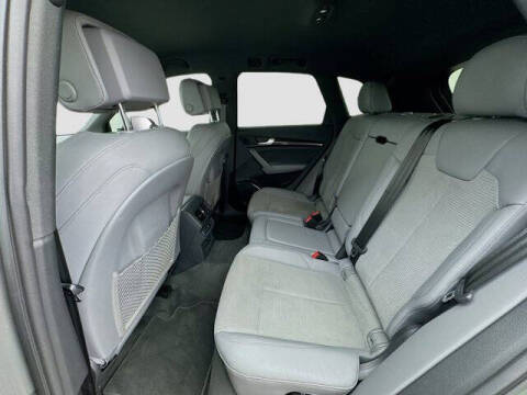 2023 Audi SQ5 3.0T quattro Premium