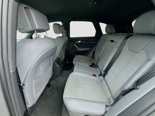 2023 Audi SQ5 3.0T quattro Premium