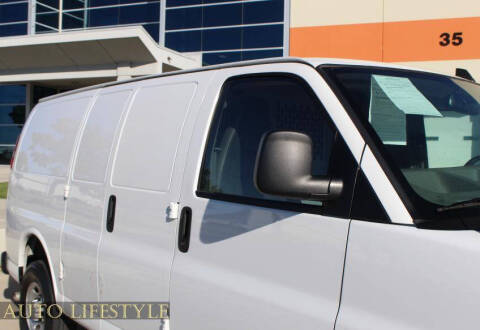 2023 Chevrolet Express 2500