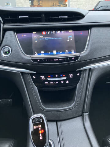 2017 Cadillac XT5 Luxury