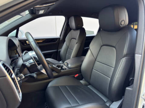 2020 Porsche Cayenne