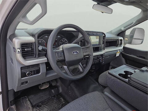 2024 Ford F-350 Super Duty XL