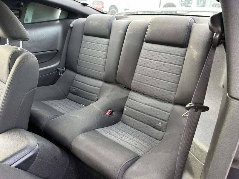 2007 Ford Mustang GT Deluxe