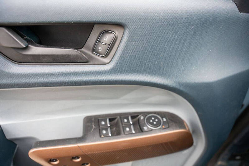 2022 Ford Maverick Lariat