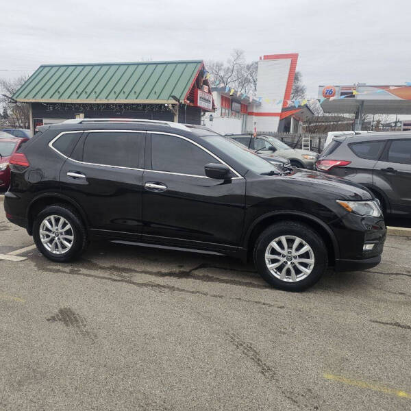 2017 Nissan Rogue SV