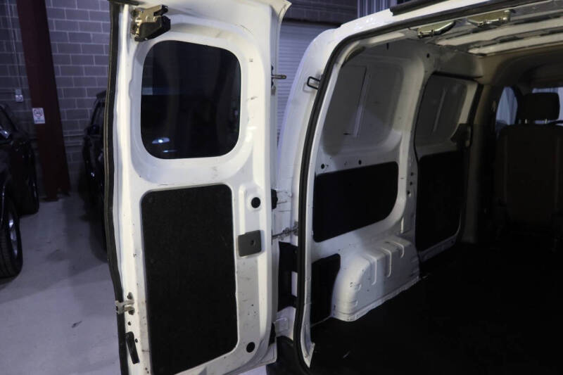 2017 Nissan NV200 S - Photo 18