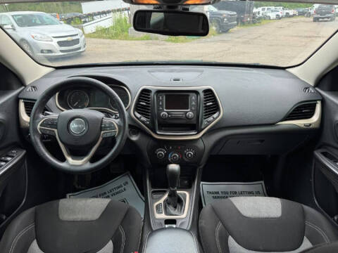2014 Jeep Cherokee Sport