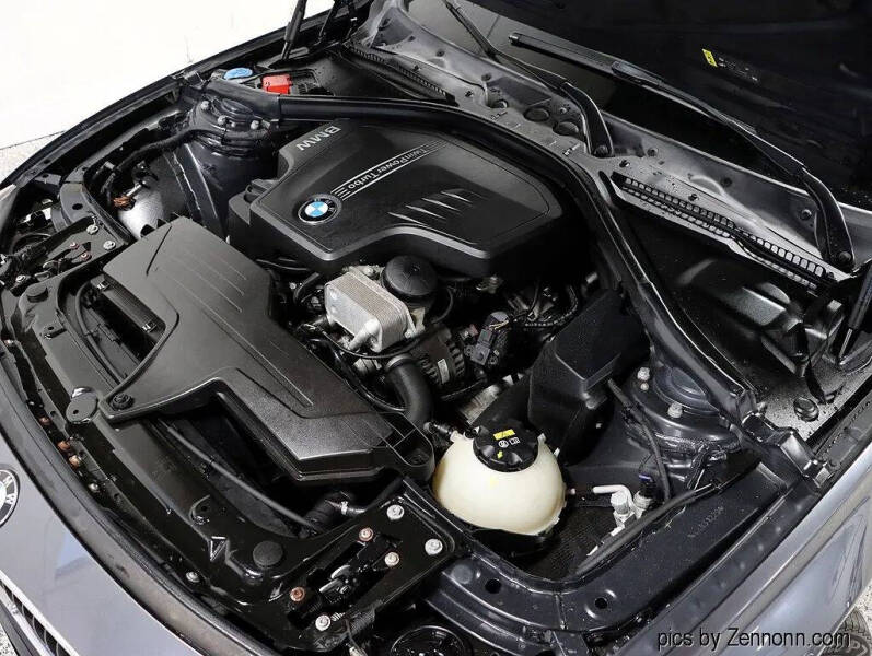 2017 BMW 3 Series 320i xDrive