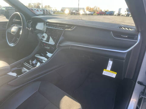 2025 Jeep Grand Cherokee L Altitude X