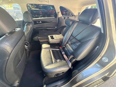 2019 Kia Sorento EX V6