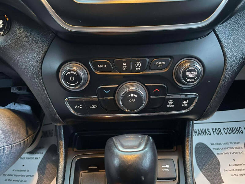 2020 Jeep Cherokee Latitude Plus