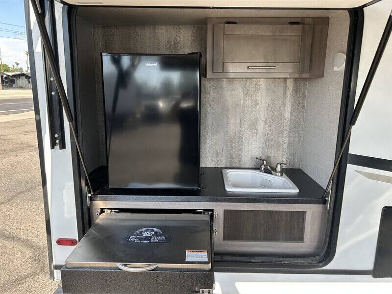 2022 Crossroads RV 253RB