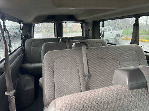 2017 Chevrolet Express LT 3500