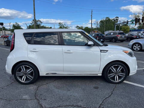 2016 Kia Soul +