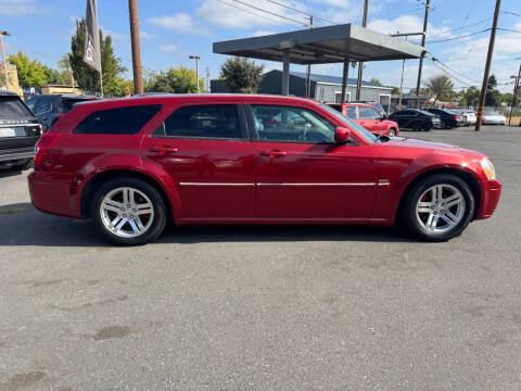2005 Dodge Magnum RT