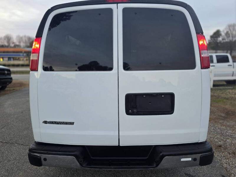 2020 Chevrolet Express LT 3500