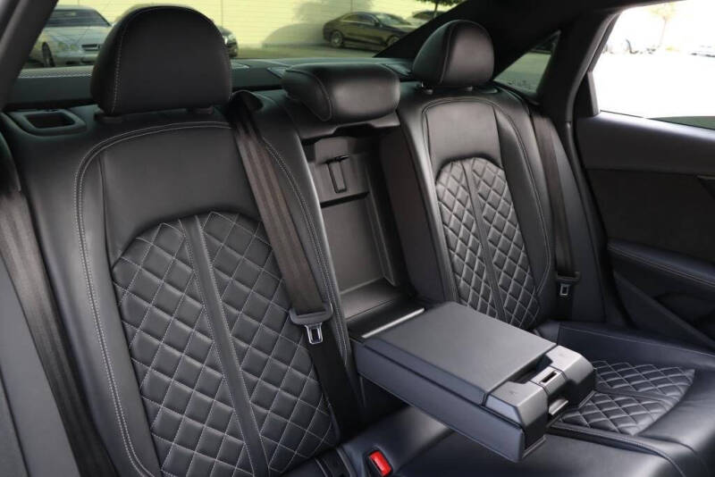 2021 Audi S4 3.0T quattro Premium Plus