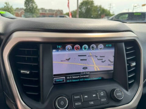 2017 GMC Acadia Denali