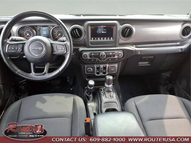 2022 Jeep Gladiator Willys